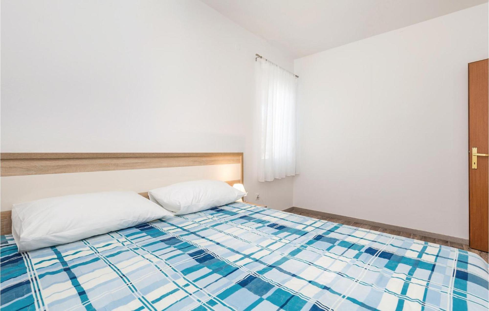 Lovely Apartment In Mandre With Wifi Eksteriør bilde