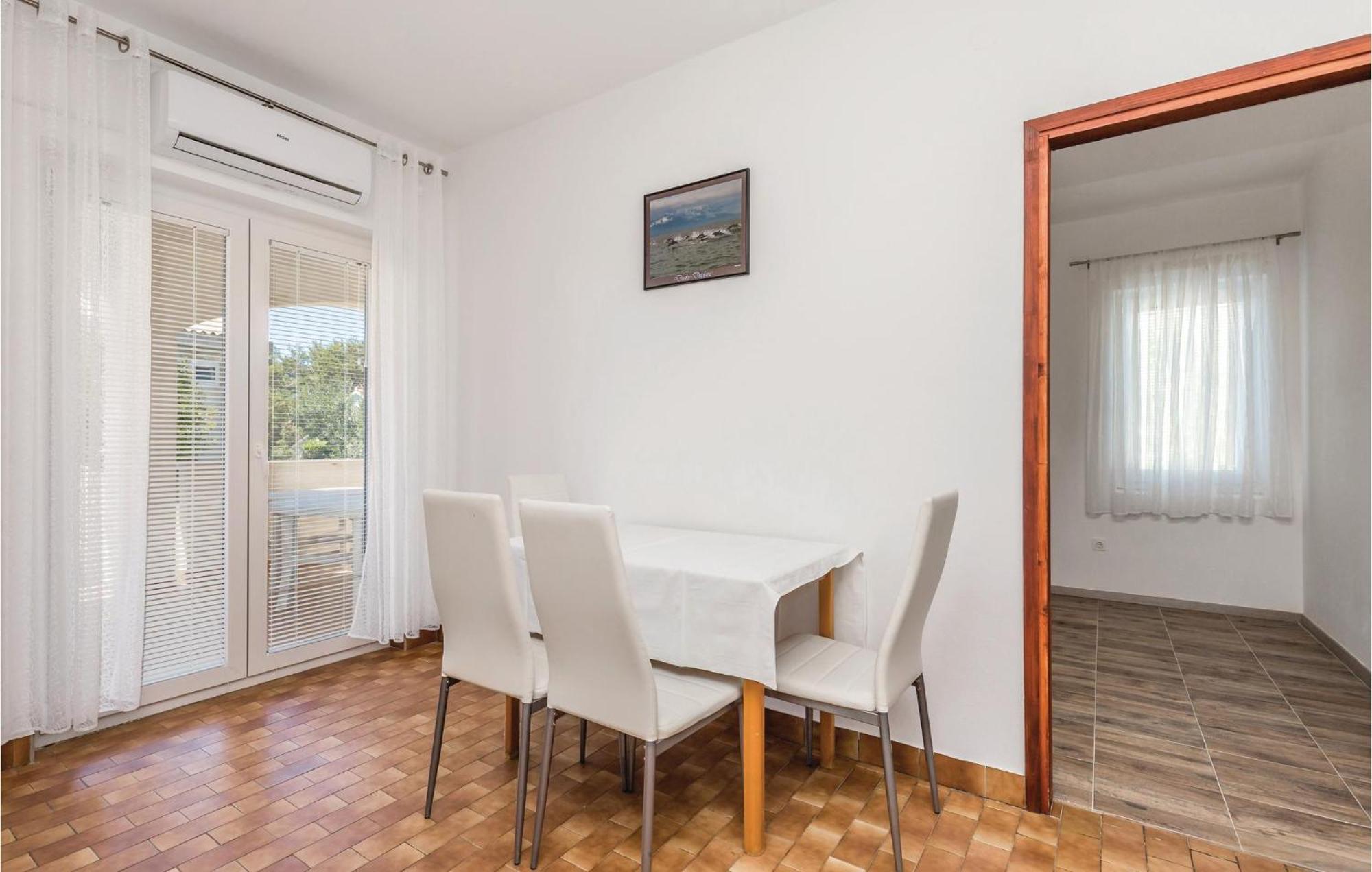 Lovely Apartment In Mandre With Wifi Eksteriør bilde